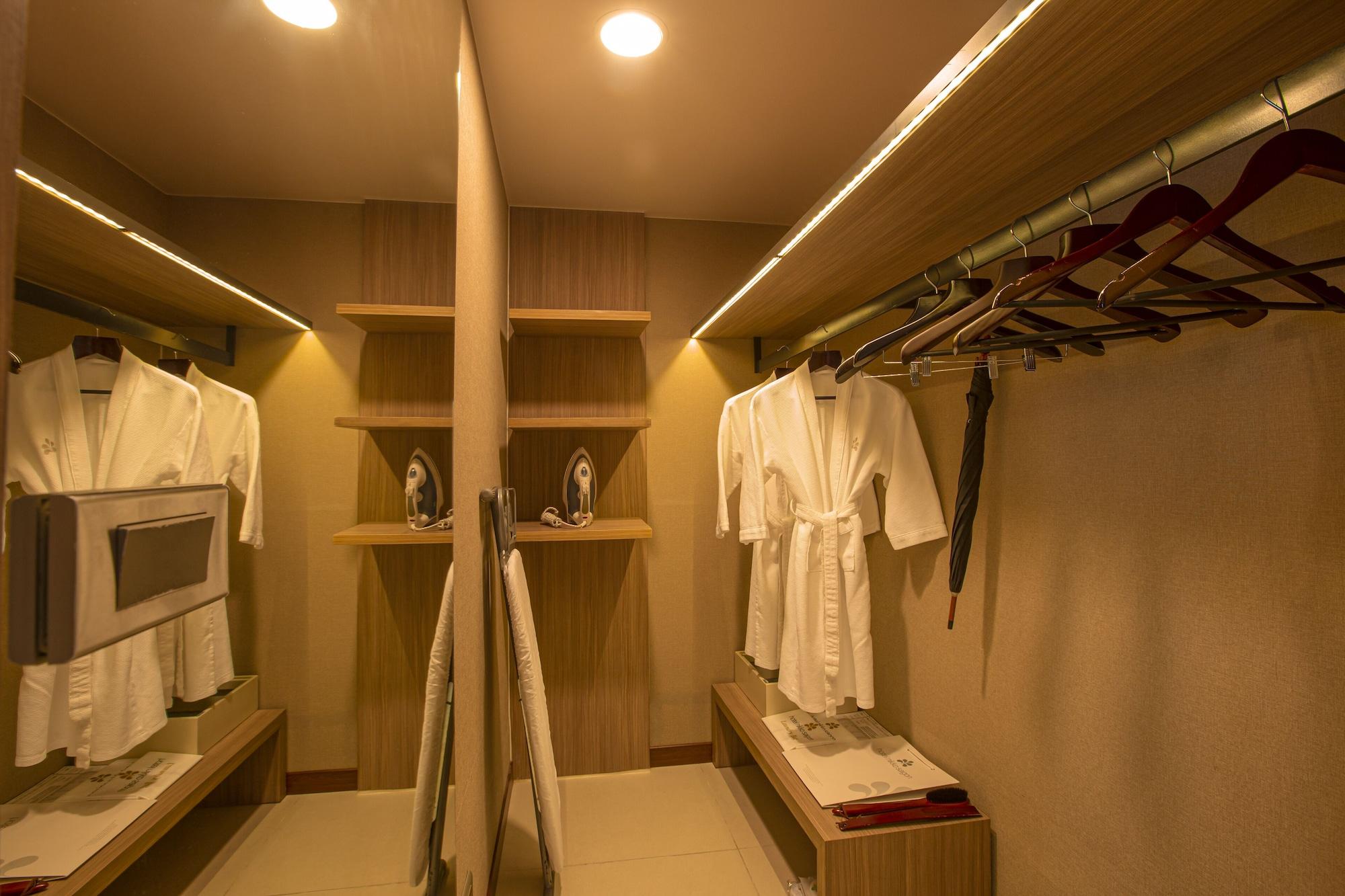 Khách sạn Nikko Saigon TP. Hồ Chí Minh